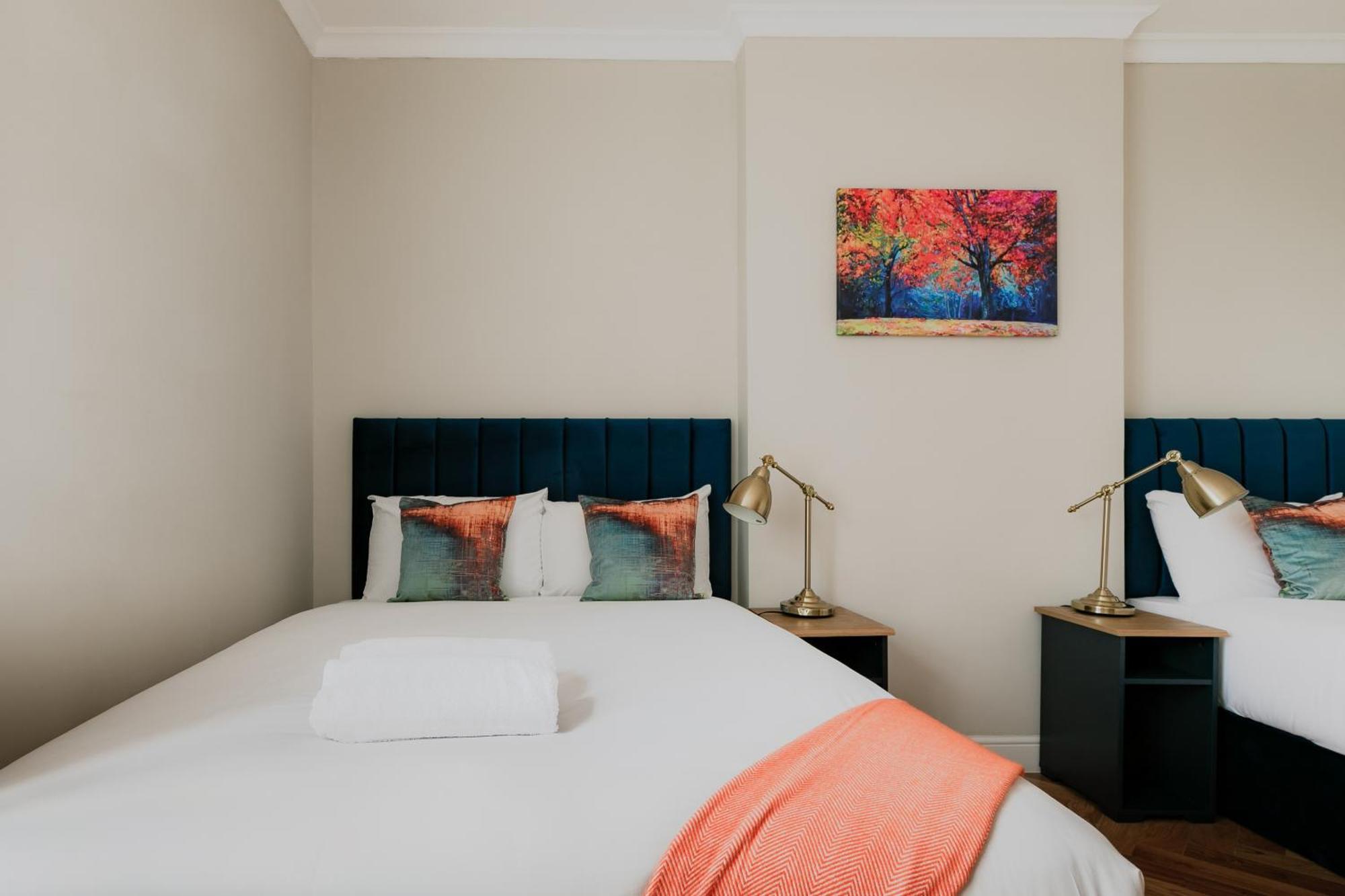 Bright Apartments Near Marble Arch And Hyde Park London Rum bild